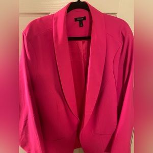 Torrid 4x glo LS pink blazer